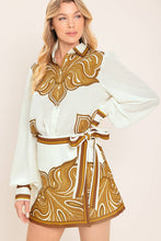 Load image into Gallery viewer, Ivory/Tan Printed LS Button Down Top
