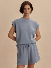 Load image into Gallery viewer, Varley Otis Slvls Sweat-Rain Blue