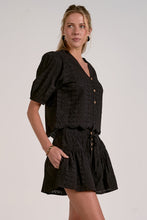 Load image into Gallery viewer, Black Eyelet Button Frnt Shorts