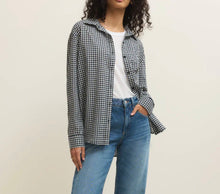Load image into Gallery viewer, Z Supply Eclipse Seaport Button Up Top