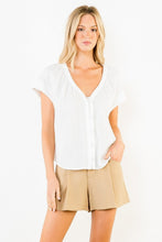Load image into Gallery viewer, White SS Gauze Top w/ Buttons (THML)