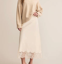 Load image into Gallery viewer, Z Supply Cloud Cinder Lace Midi Skirt