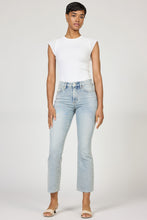 Load image into Gallery viewer, DJD Jeanne Clear Stream Jeans