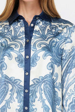 Load image into Gallery viewer, Navy/Cream Printed LS Button Down Blouse