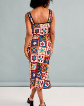 Load image into Gallery viewer, Tan Multi Binding Detail Slvls Midi Dress