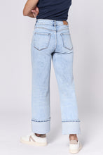 Load image into Gallery viewer, DJD Lake Shore Holly Jeans