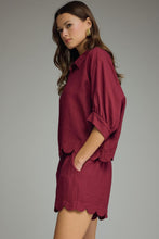 Load image into Gallery viewer, Maroon SS Button Down Scallop Hem Top