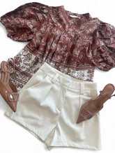 Load image into Gallery viewer, Brown/Cream Printed Puff Slv Top