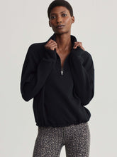 Load image into Gallery viewer, Varley Sian Cropped Half Zip Midlayer Black