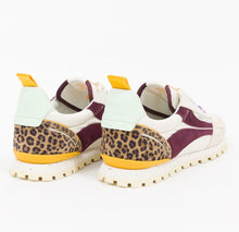 Load image into Gallery viewer, Oncept Toronto Safari Multi Sneaker