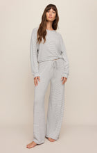 Load image into Gallery viewer, Z Supply Eclipse Classic Stripe LS Top