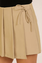 Load image into Gallery viewer, Khaki Pleated Skort