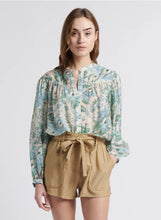 Load image into Gallery viewer, Blue/Green Floral Button Down Blouse