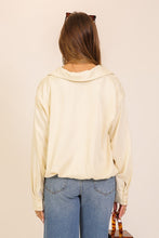 Load image into Gallery viewer, Bubble Hem LS Top Cream
