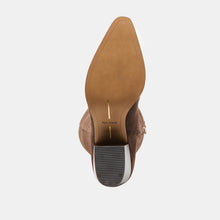 Load image into Gallery viewer, Brown Suede H2O Virona Boot