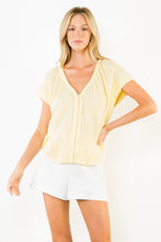 Load image into Gallery viewer, Yellow SS Gauze Top w/ Buttons (THML)