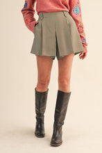 Load image into Gallery viewer, Brown Green Houndstooth Skort