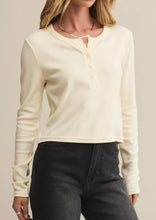 Load image into Gallery viewer, Z Supply Crystal Ferris Henley Top