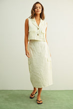 Load image into Gallery viewer, Off White Linen Cargo Vest