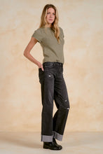 Load image into Gallery viewer, Light Olive Crewneck SS Sweater