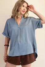 Load image into Gallery viewer, Slate V-Neck SS Blouse