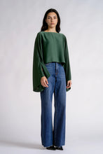 Load image into Gallery viewer, Emerald Satin LS Cropped Blouse