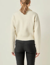 Load image into Gallery viewer, Cream Zip-Up Funnel Neck Knit Jacket