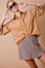 Load image into Gallery viewer, Camel Suede Bubble Slv Button Down Shirt