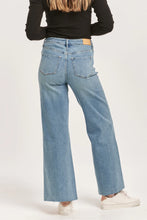 Load image into Gallery viewer, DJ Artic Denim Wide Leg Fiona Jean