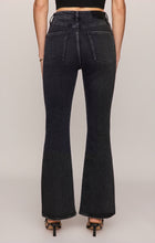 Load image into Gallery viewer, Z Supply After Dark The Studio Modern Boot Jean