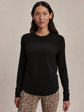 Load image into Gallery viewer, Varley Samia Seamless LS Tee Black