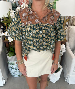 Green Floral Detailed Puff Slv Top (THML)