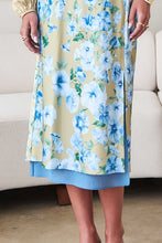 Load image into Gallery viewer, Light Olive/Blue Floral Elastic Band Midi Skirt