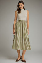 Load image into Gallery viewer, Cream Knit Slvls Green Striped Maxi Dress