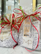 Load image into Gallery viewer, Tyler Candle Gift Bundle