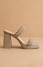 Load image into Gallery viewer, Taupe Braided Platform Heel