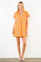 Load image into Gallery viewer, Orange SS Floral Pattern V-Neck Dress (THML)
