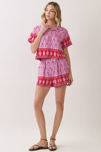 Load image into Gallery viewer, Purple Floral Printed Elastic Shorts
