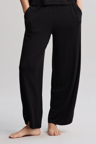 Barefoot Dreams Black Ultra Soft Jersey Curved Hem Pant