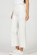 Load image into Gallery viewer, DJD White Holly Jean