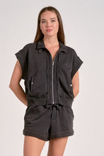 Load image into Gallery viewer, Black Zipper Vest