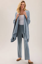 Load image into Gallery viewer, Barefoot Dreams CCL Weekend Wrap- Blue Aura