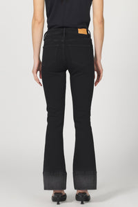 DJD Jaxtyn Shade Boot Cut Jean