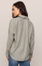 Load image into Gallery viewer, Z Supply Emerald Cove River Plaid Button Up