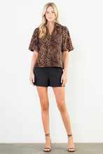 Load image into Gallery viewer, Brown Leopard Print Suede Top (THML)