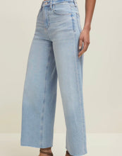 Load image into Gallery viewer, Z Supply Nova Crop High Rise Wide Leg Azul