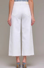 Load image into Gallery viewer, Hidden White Cropped Wide Leg Nori Jean