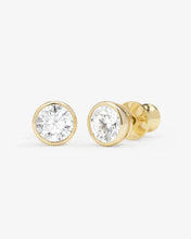 Load image into Gallery viewer, Melinda Maria Baroness 6mm Studs-Gold/White