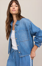Load image into Gallery viewer, Z Supply Dreamstate Erin Denim Jacket