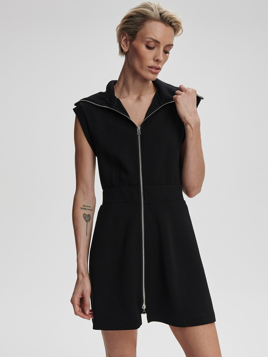 Varley Rebecca Zip Through Dress-Black